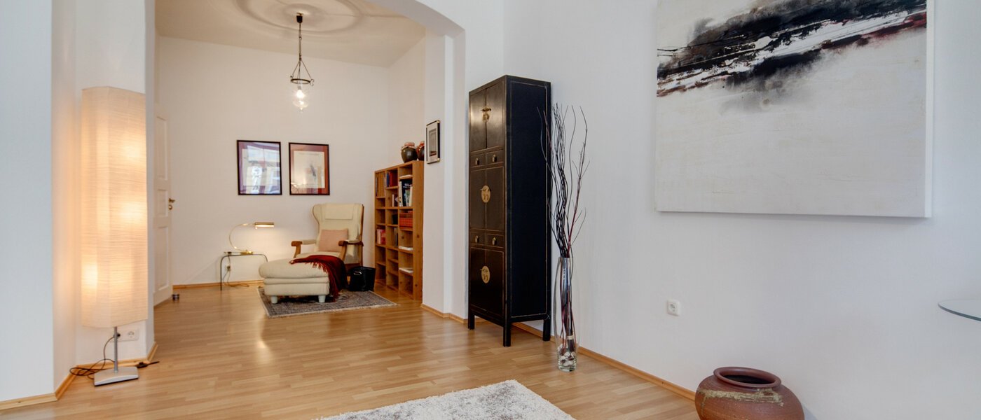 appartamento München Glockenbachviertel 09 soggiorno 6991