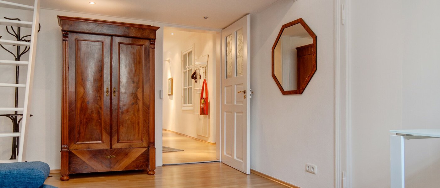 appartamento München Glockenbachviertel 04 camera per gli ospiti 6991