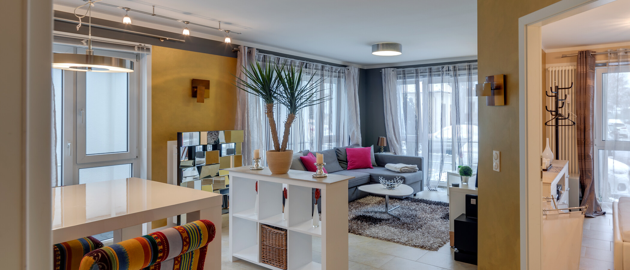 appartamento München Bogenhausen 01 soggiorno 7001