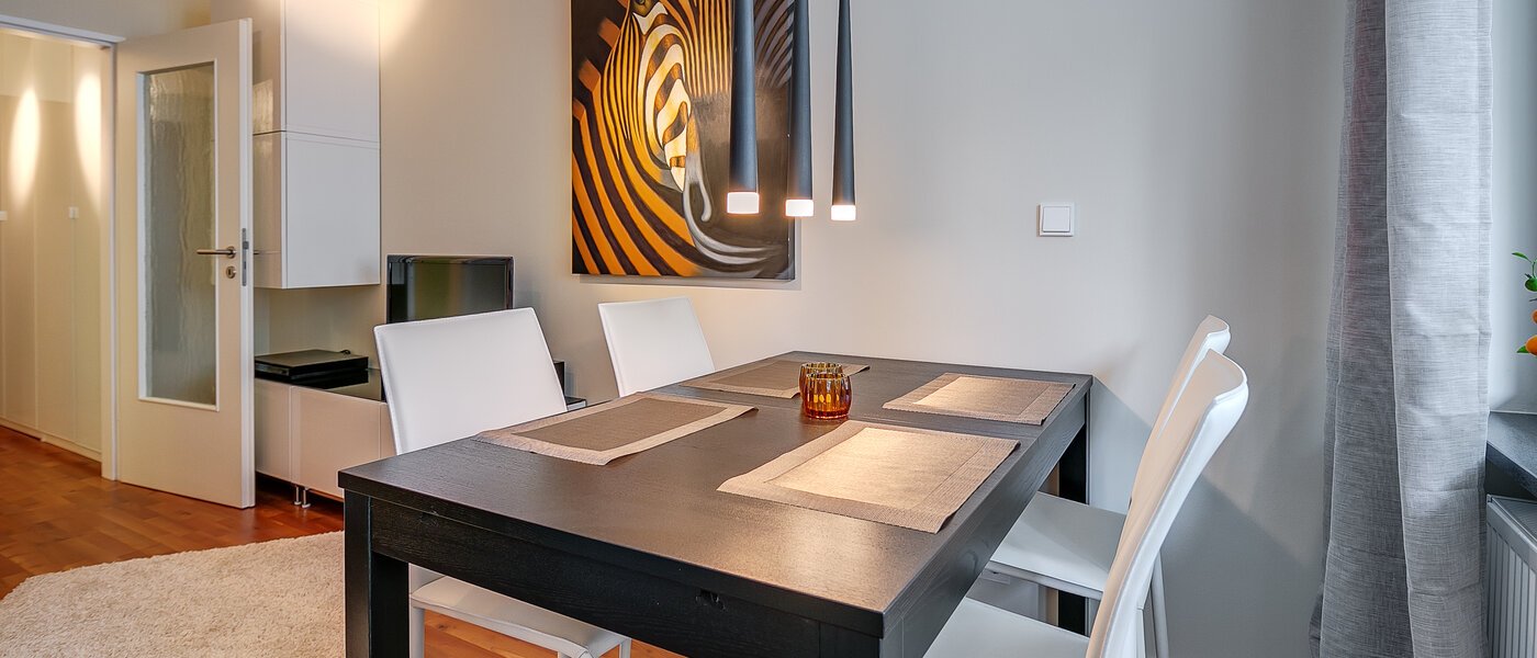 appartamento München Milbertshofen 03 soggiorno 7016