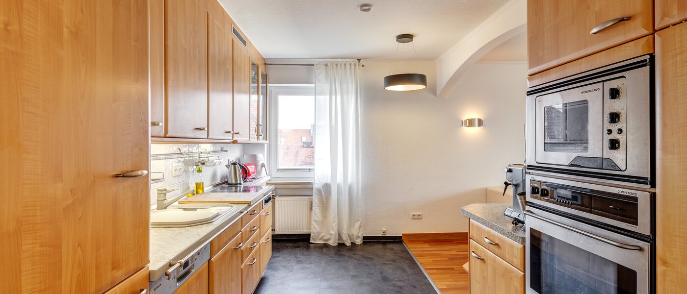 appartamento München Schwabing 01 cucina 7020