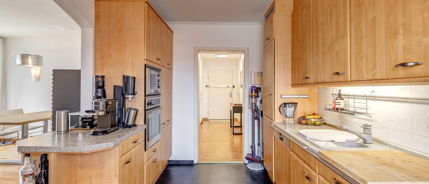 appartamento München Schwabing 02 cucina 7020