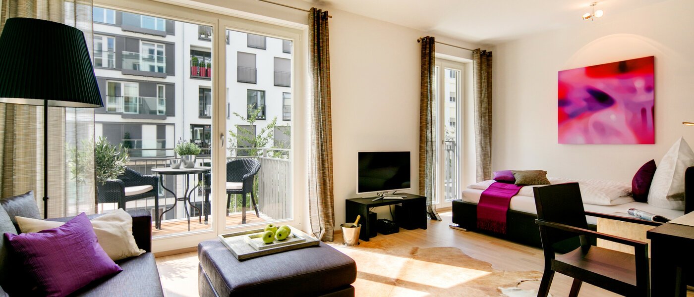 appartamento München Maxvorstadt 01 soggiorno 7036