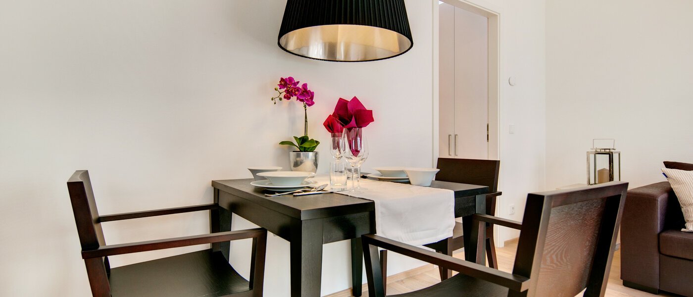 appartamento München Maxvorstadt 04 soggiorno 7036