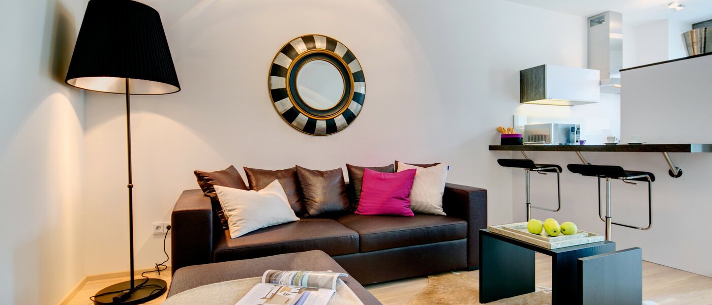 appartamento München Maxvorstadt 03 soggiorno 7037