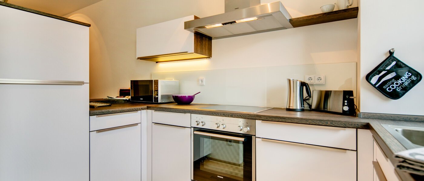 appartamento München Maxvorstadt 02 cucina 7037