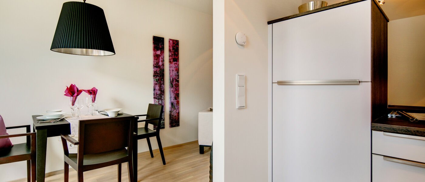 appartamento München Maxvorstadt 04 cucina 7037