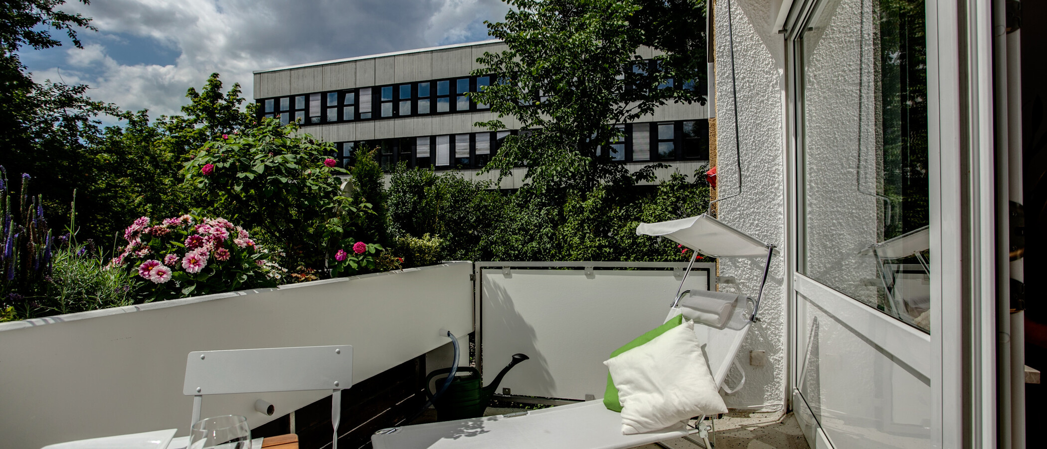 appartamento München Arabellapark 03 terrazza 7076