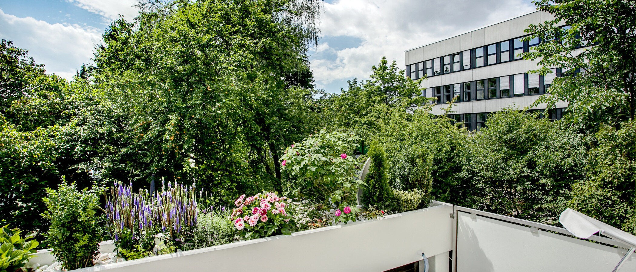 appartamento München Arabellapark 04 terrazza 7076