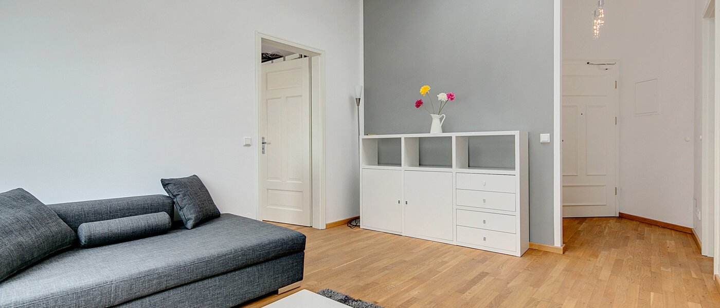 attico München Neuhausen 04 soggiorno 7084