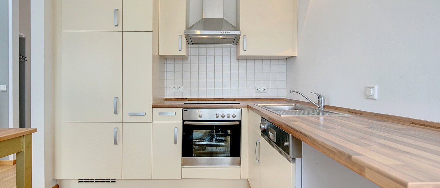 attico München Neuhausen 01 cucina 7084