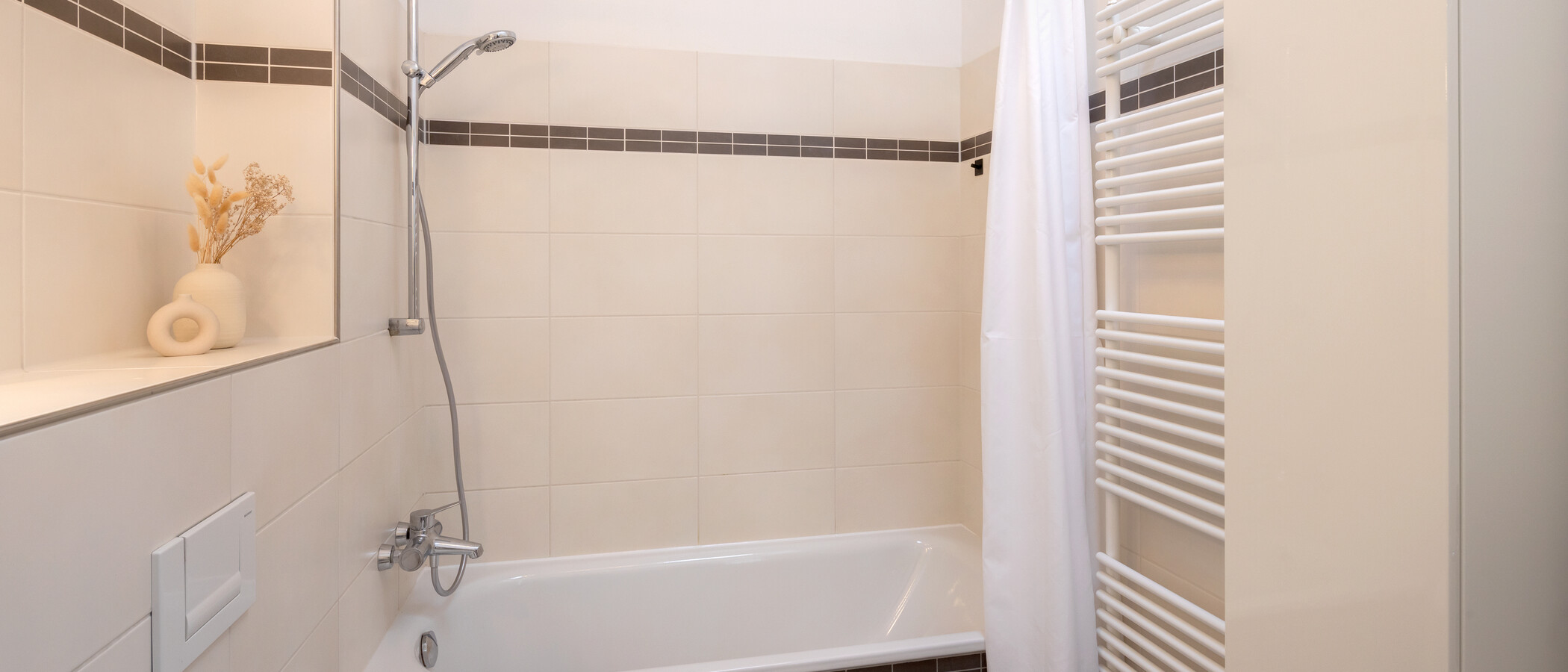 attico München Neuhausen 02 bagno 7084