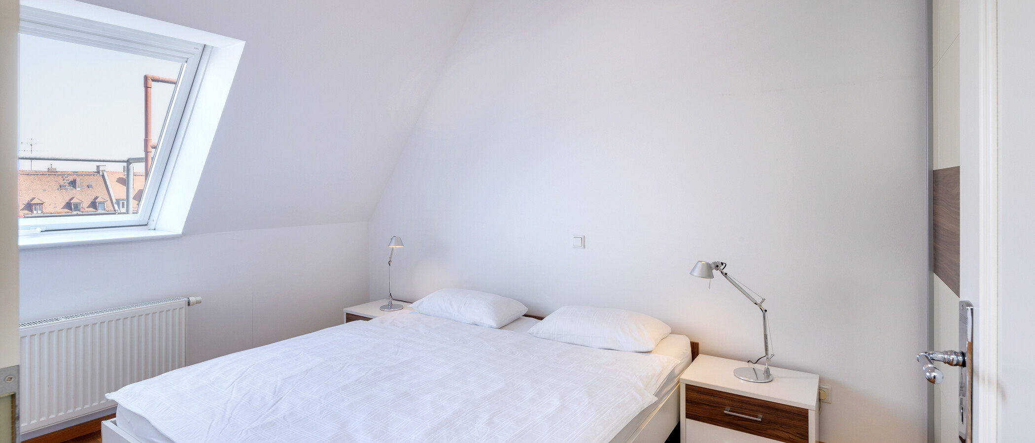 attico München Neuhausen 01 camera da letto 7084