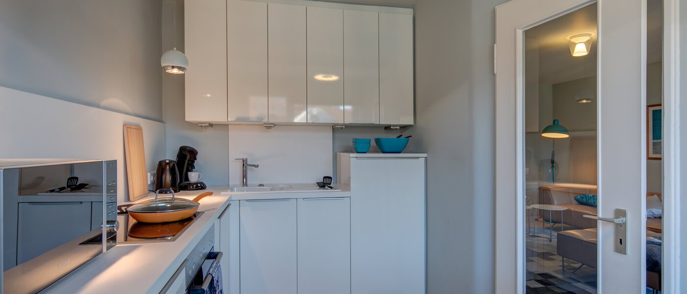 appartamento München Gärtnerplatzviertel 04 cucina 7140