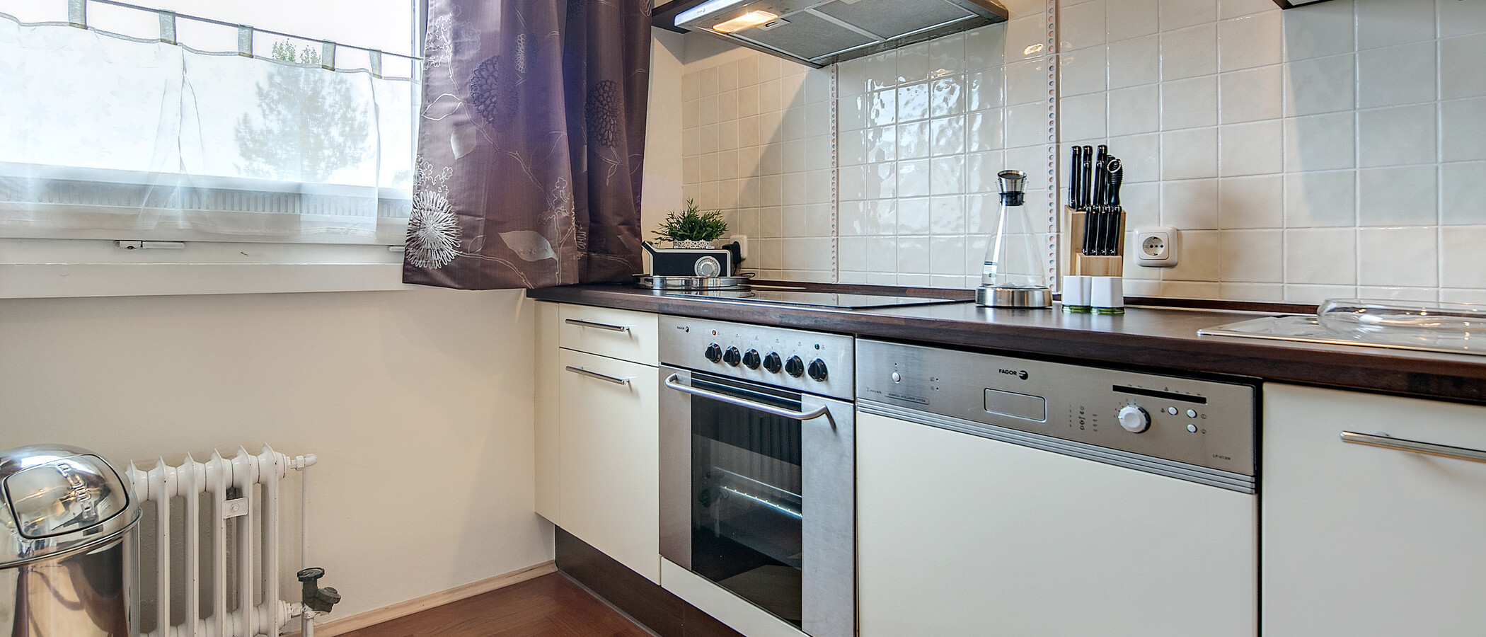 appartamento München Arabellapark 01 cucina 7141
