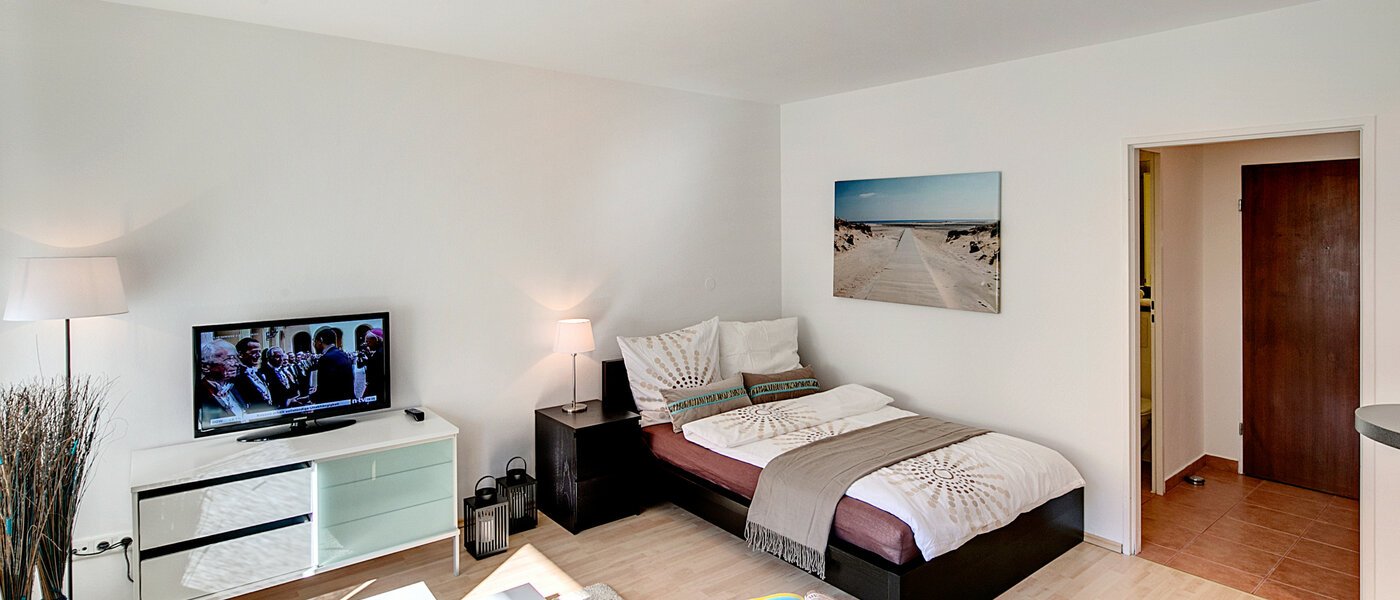 appartamento München Neuhausen 02 soggiorno 7179