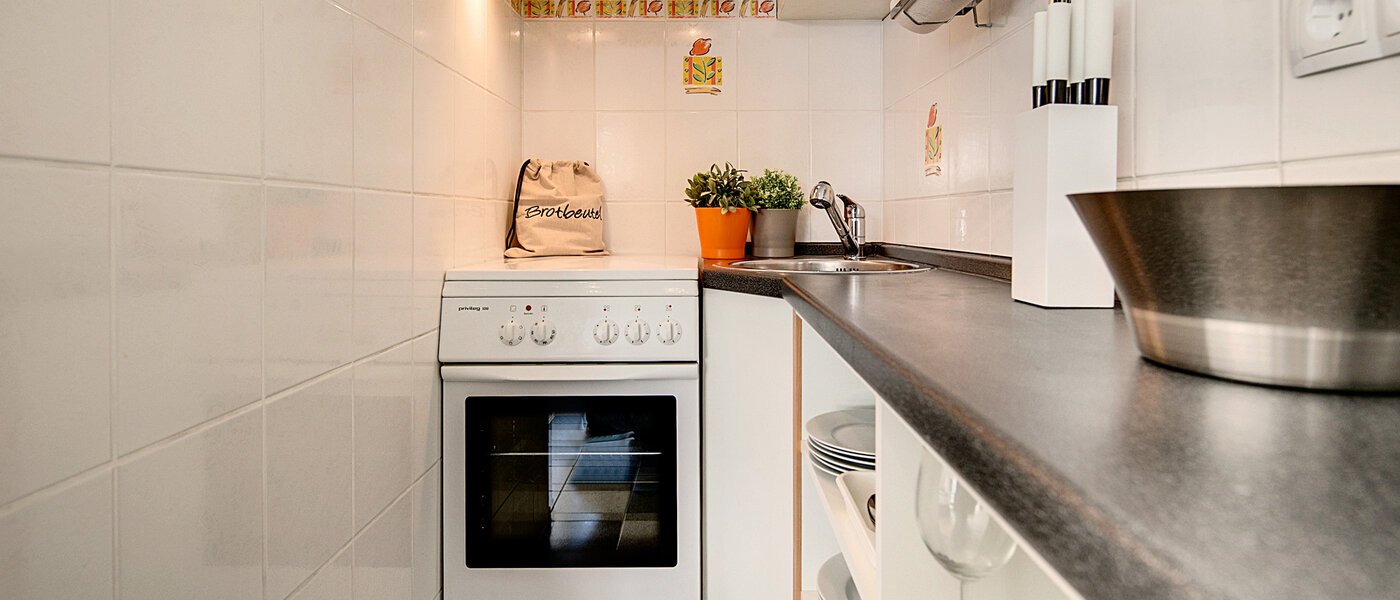 appartamento München Neuhausen 01 cucina 7179