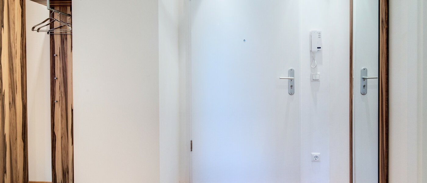 appartamento München Johanneskirchen 03 ingresso/corridioio 7218