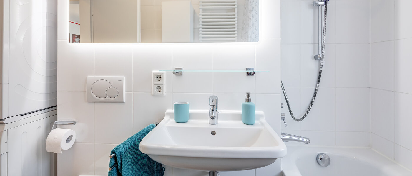 attico con terrazzo München Schwabing-West 02 bagno 7226