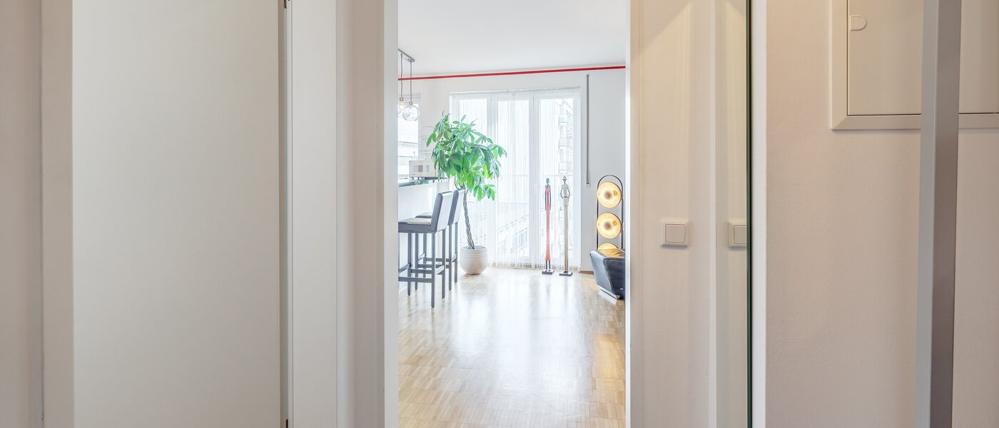 attico con terrazzo München Schwabing-West 03 ingresso/corridioio 7226