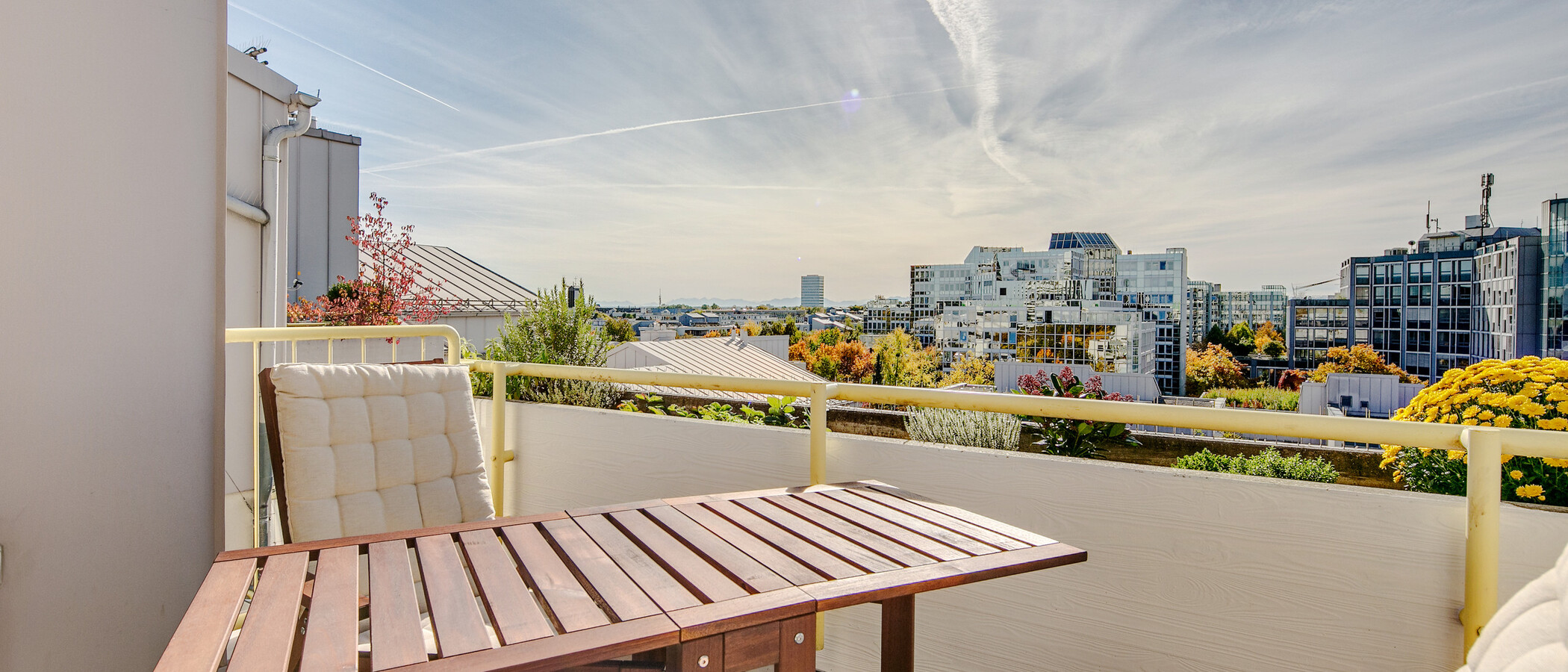 attico con terrazzo München Arabellapark 02 terrazza 7279