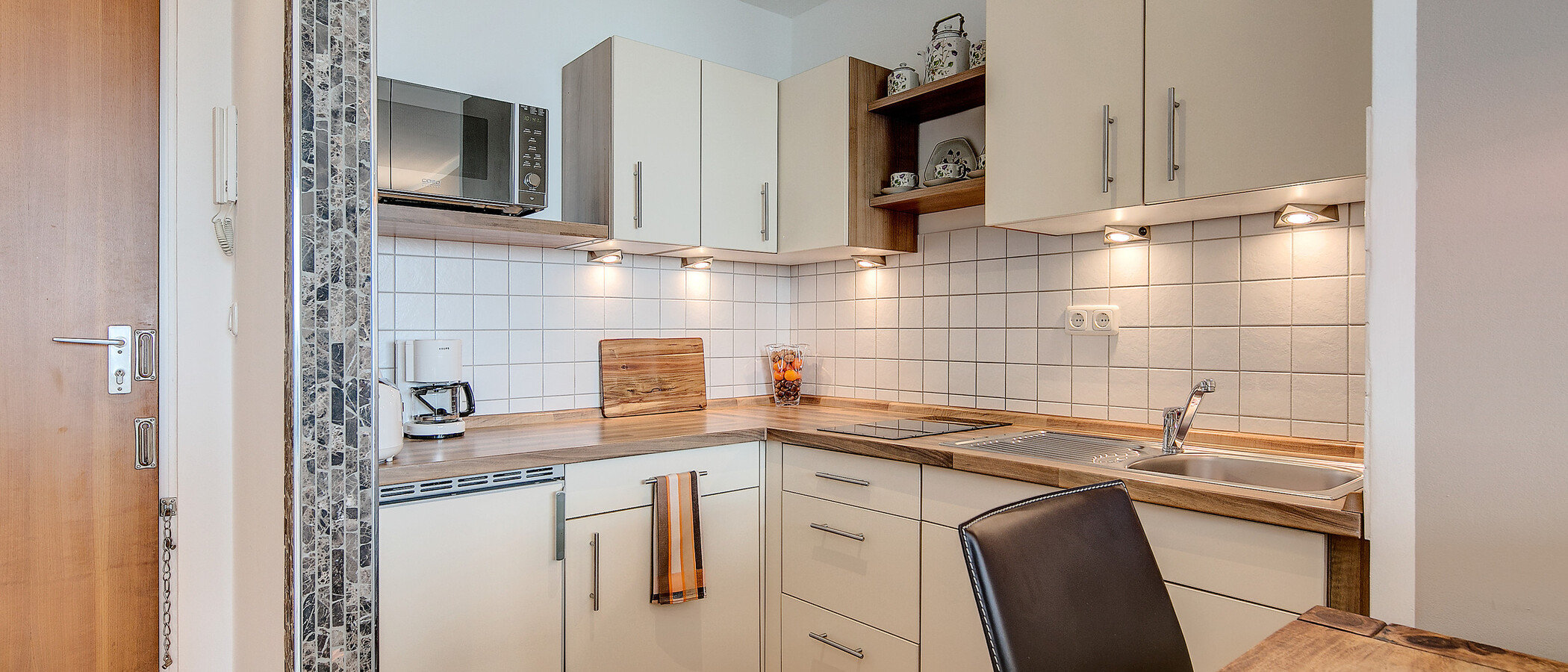 appartamento München Johanneskirchen 01 cucina 7350