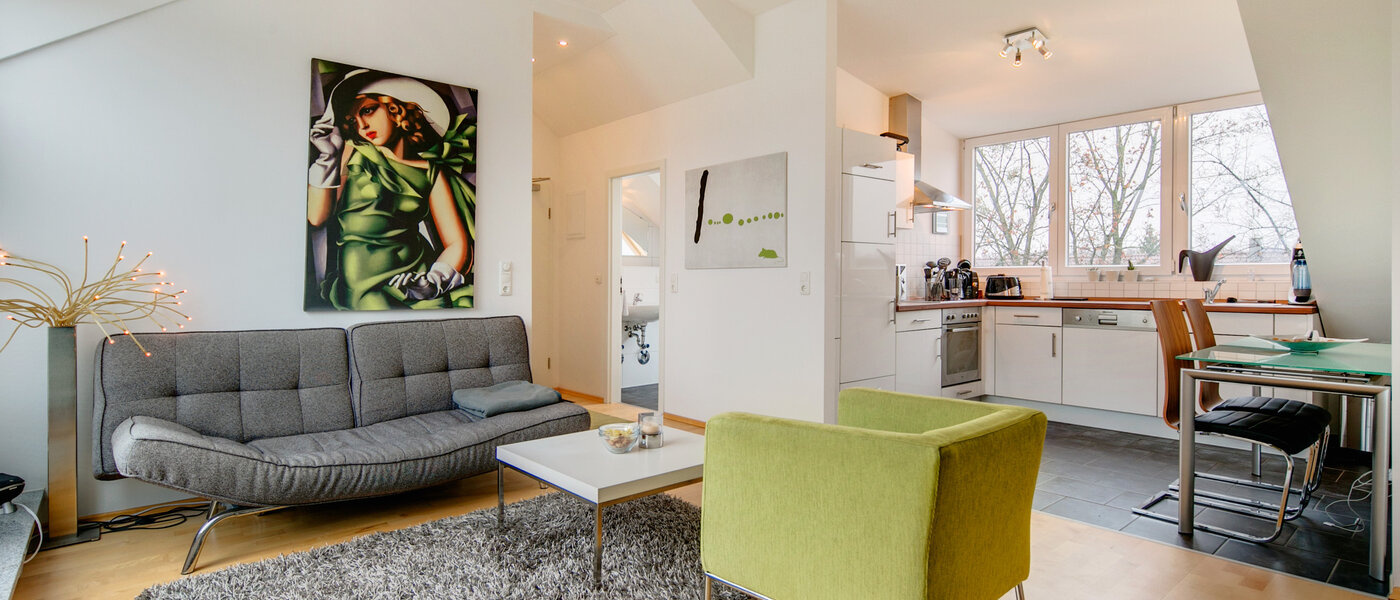 attico con terrazzo München Untermenzing 04 soggiorno 7372