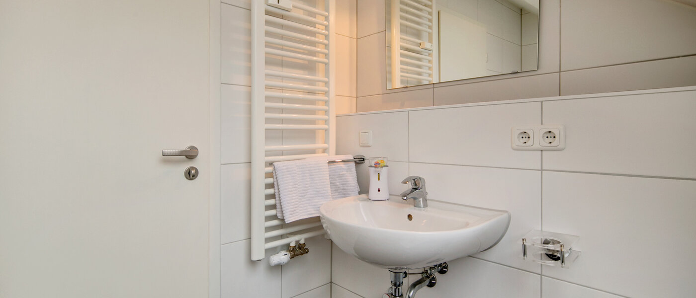 attico con terrazzo München Untermenzing 03 bagno 7372