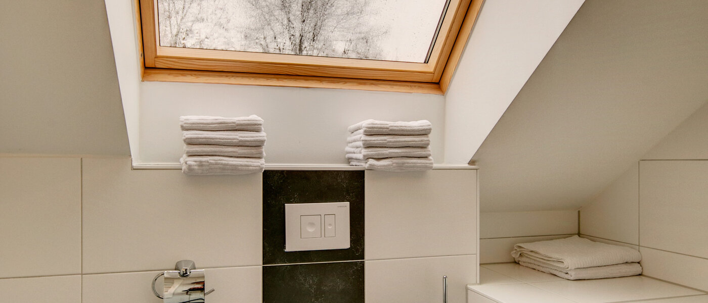 attico con terrazzo München Untermenzing 04 bagno 7372