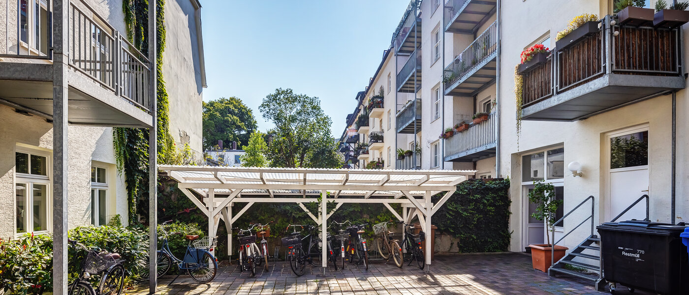 appartamento München Haidhausen 02 cortile interno  7586