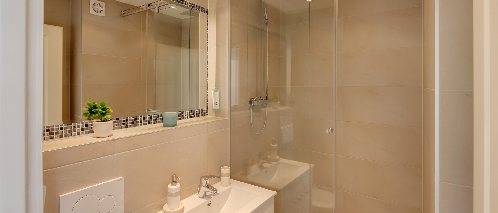appartamento München Neuhausen 01 bagno 7597