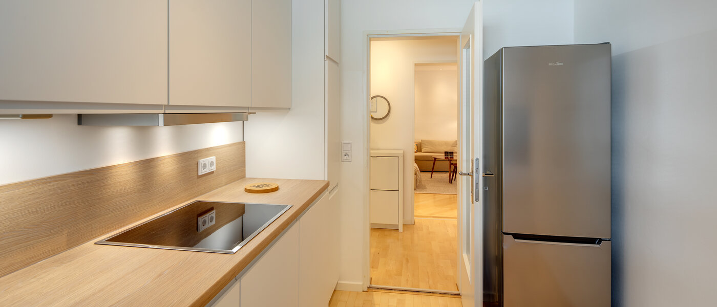 appartamento München Bogenhausen 04 cucina 7629