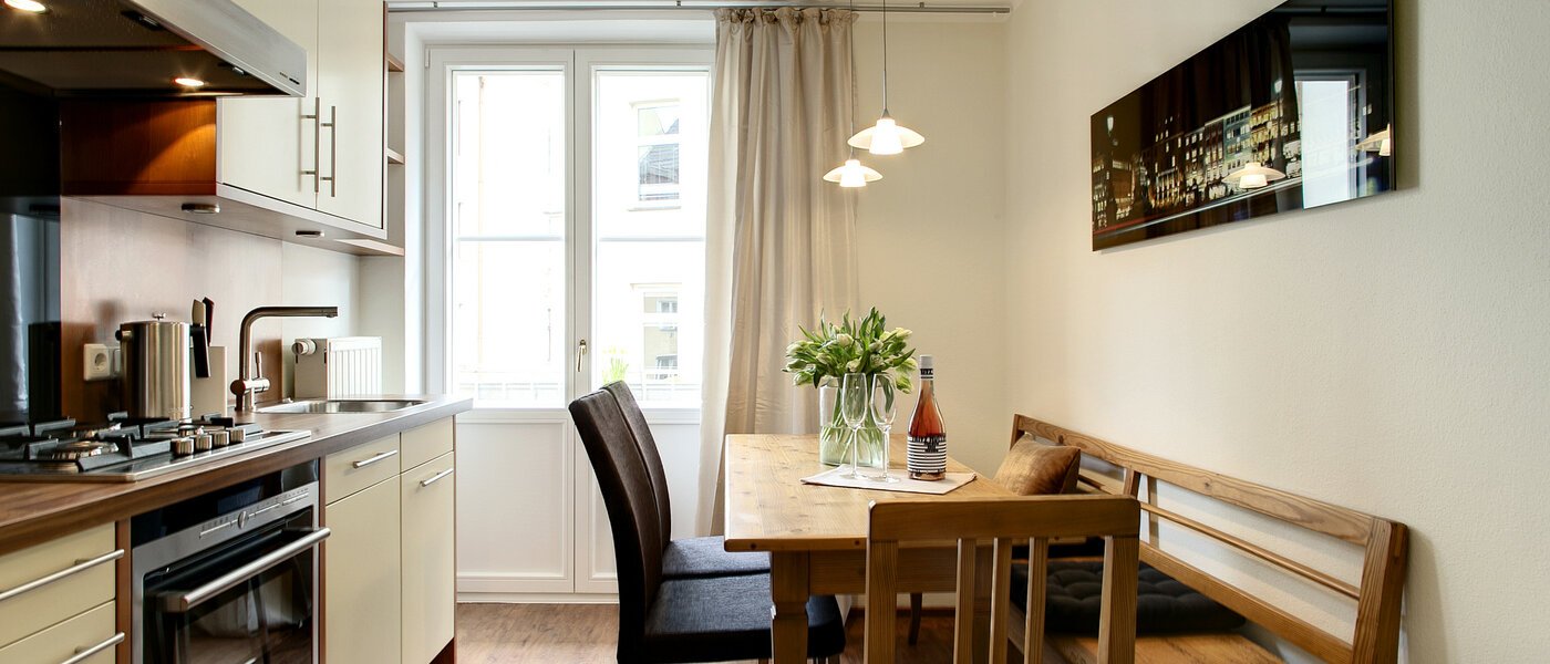 appartamento München Lehel 01 cucina 7684