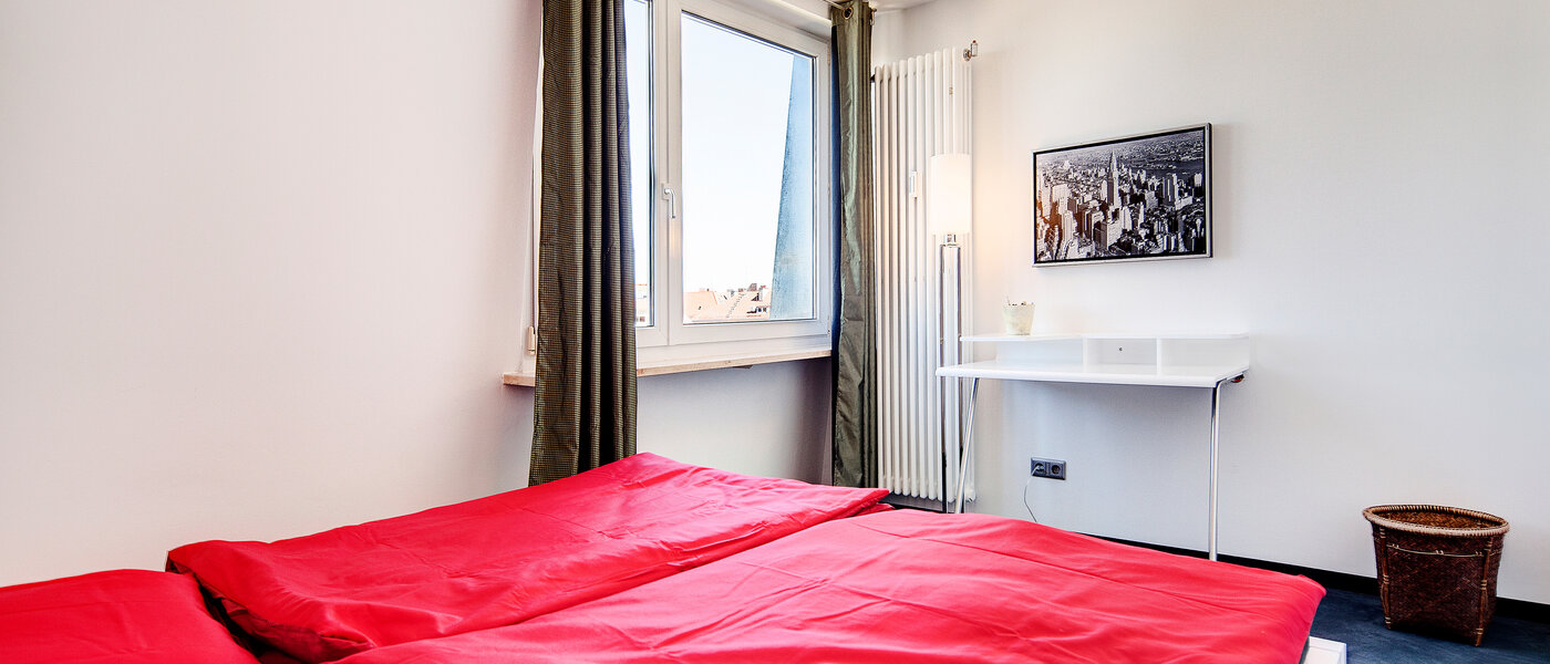 attico con terrazzo München Schwabing-West (rund um den Hohenzollernplatz) 03 zona notte 7704