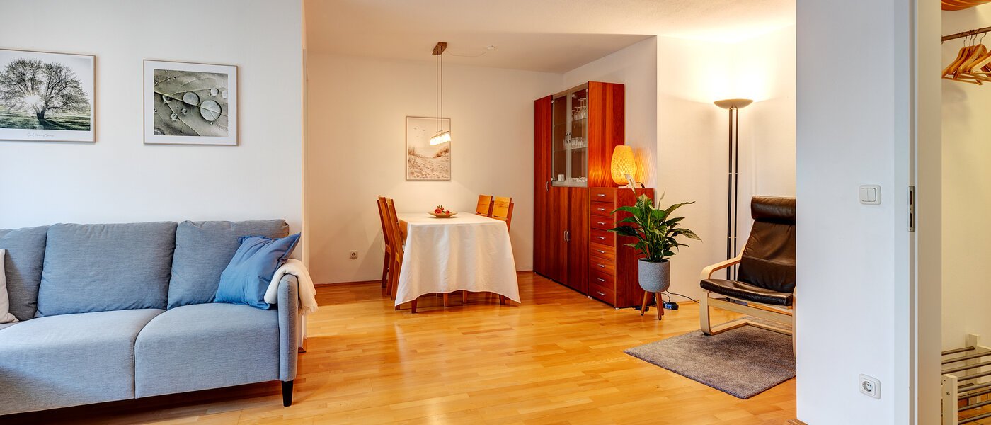 appartamento München Parkstadt Schwabing 02 soggiorno 7742