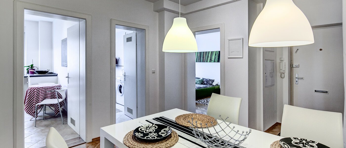 appartamento München Schwabing (links der Leopoldstraße) 04 ingresso/corridioio 7776