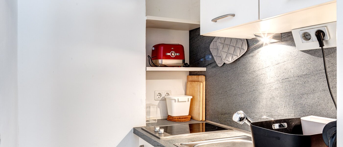 appartamento München Milbertshofen 01 cucina 7798