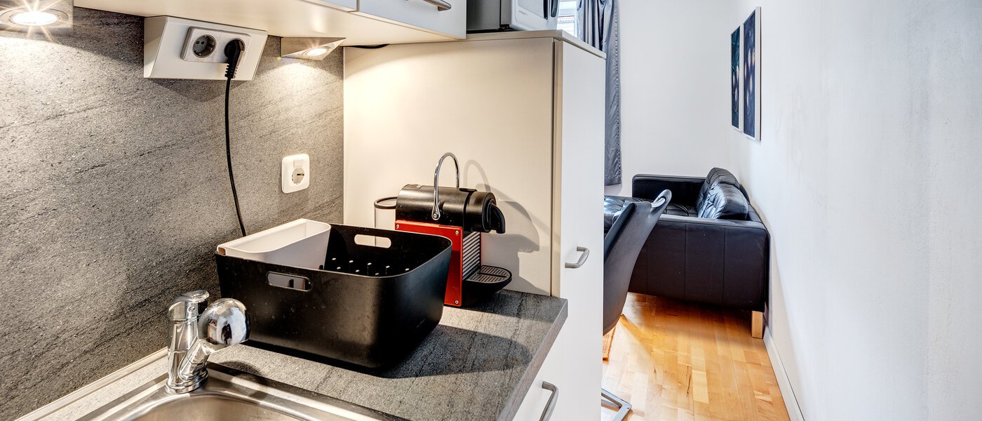 appartamento München Milbertshofen 02 cucina 7798