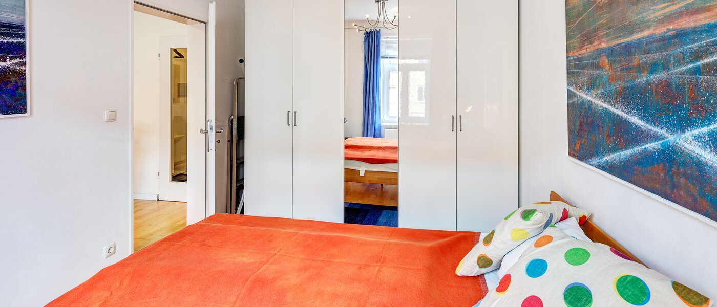 appartamento München Milbertshofen 03 camera da letto 7798
