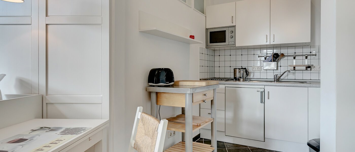 appartamento München Gärtnerplatzviertel 01 cucina 781