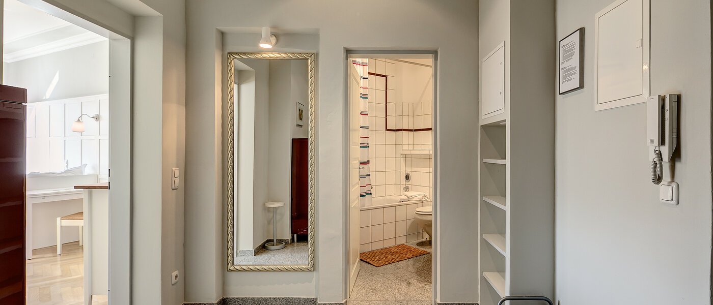 appartamento München Gärtnerplatzviertel 02 ingresso/corridioio 781