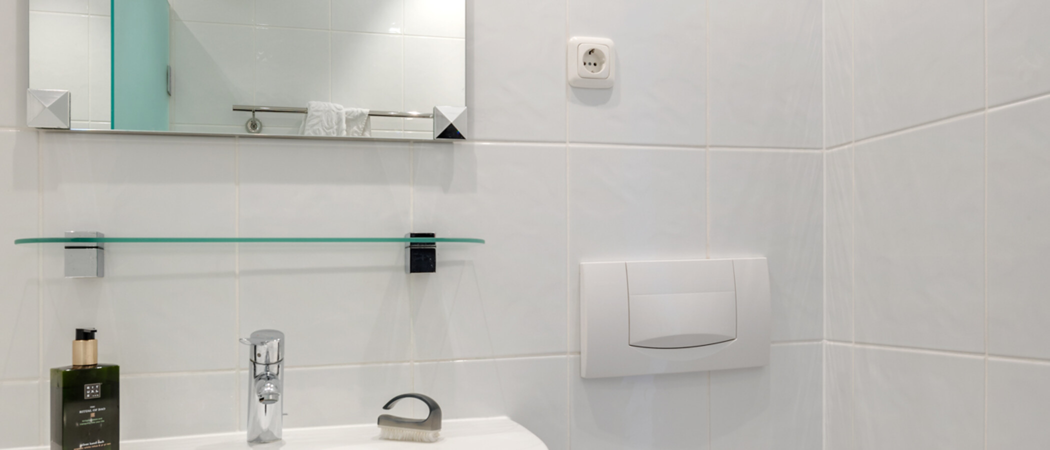abitazione München Arabellapark 02 bagno 7848