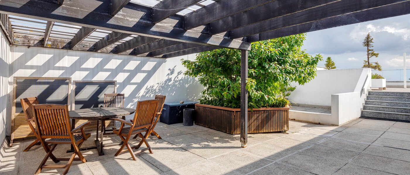 abitazione München Arabellapark 02 terazzo condiviso 7848