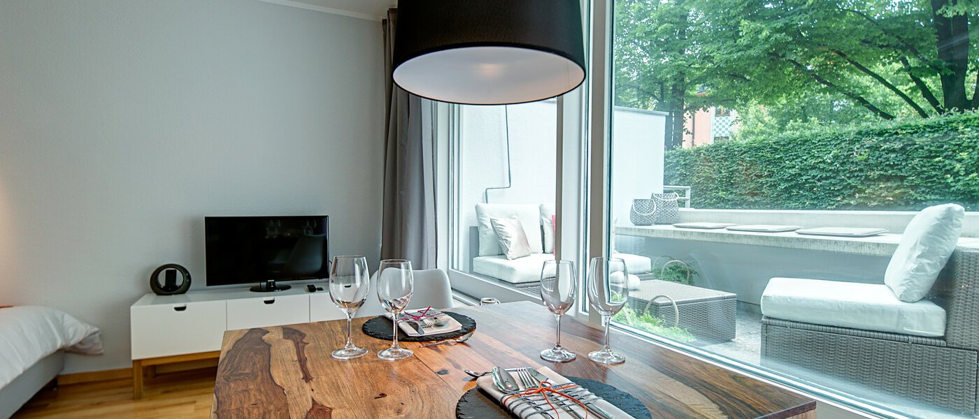 appartamento München Nymphenburg 04 soggiorno 7880