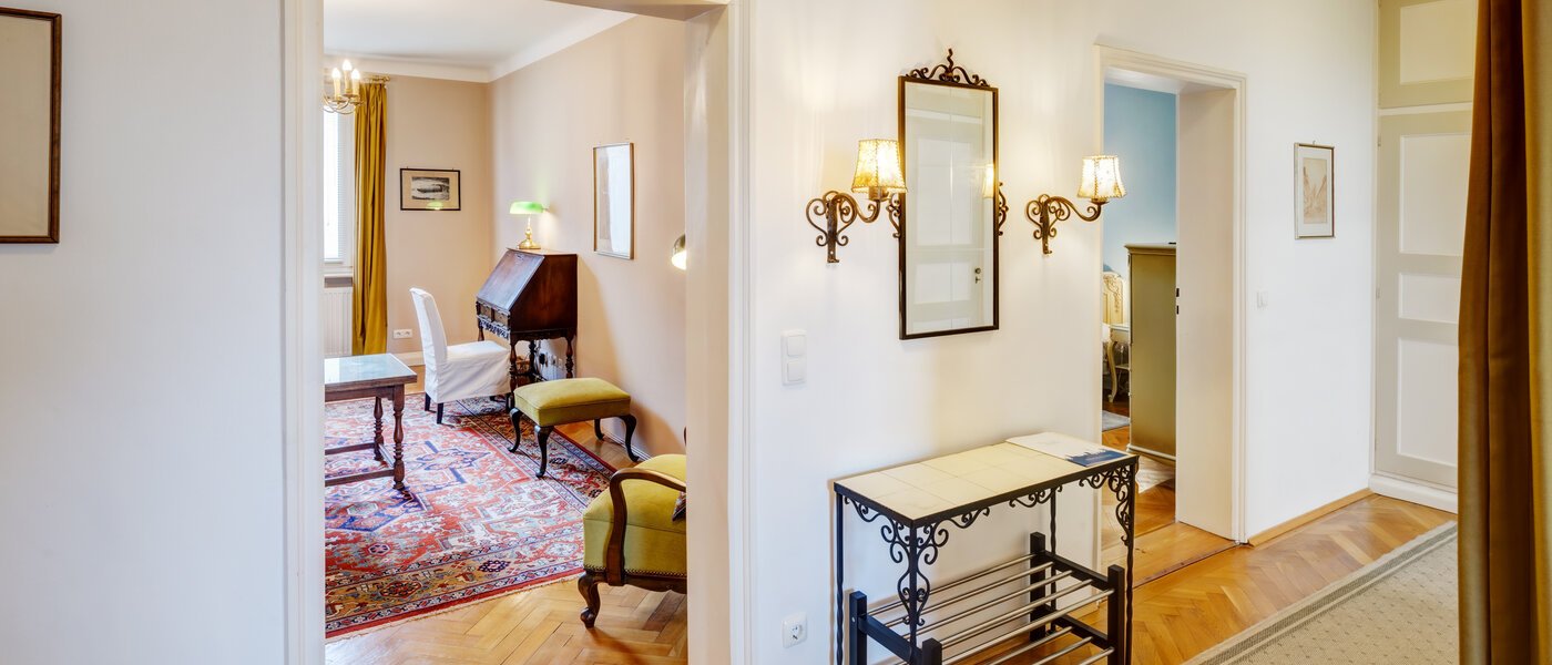 appartamento München Maxvorstadt - Universitätsviertel 02 ingresso/corridioio 7887