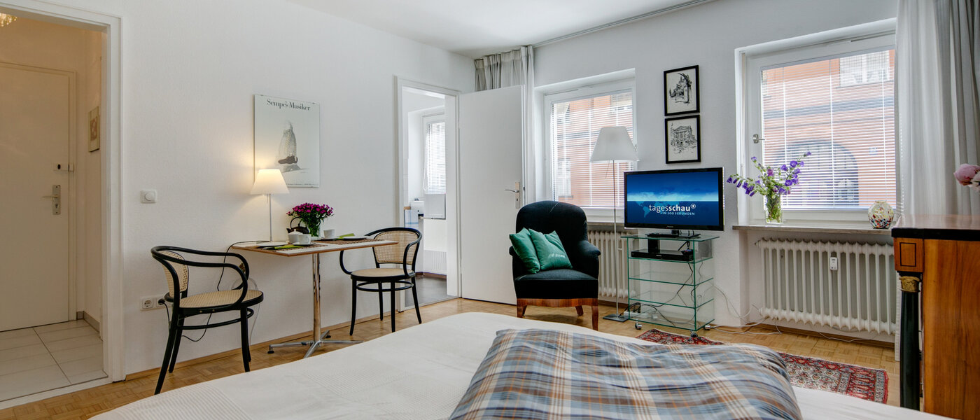 abitazione München Lehel 02 soggiorno 7892