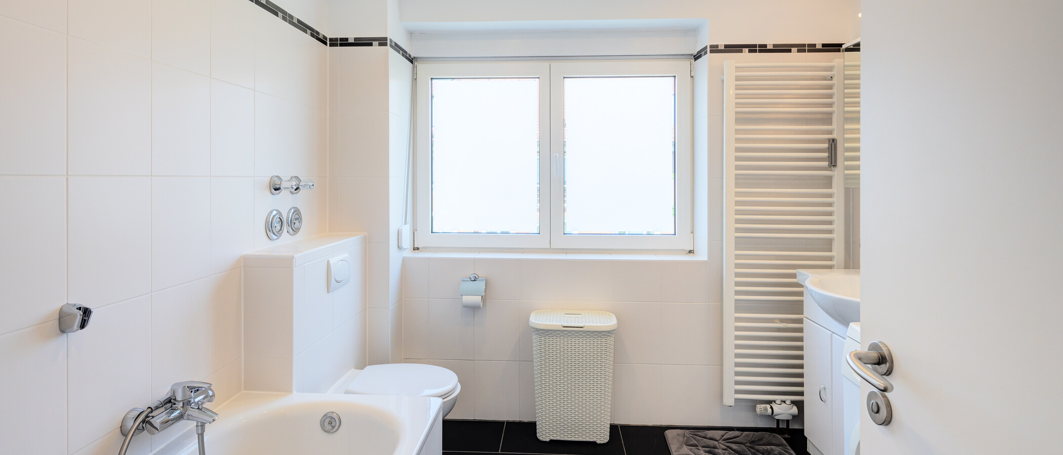 appartamento München Schwabing - Alte Heide 01 bagno 7927