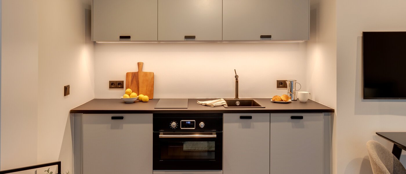 appartamento München Neuhausen 01 cucina 7952