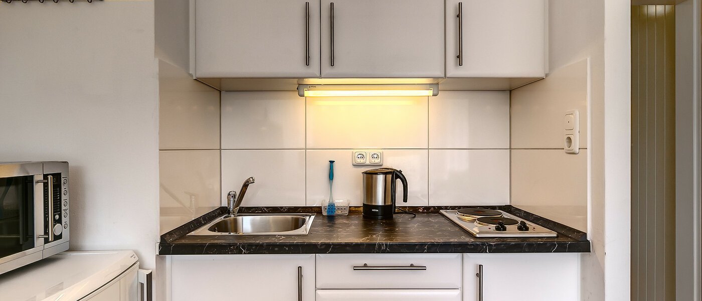 abitazione München Obersendling 02 cucina 7983