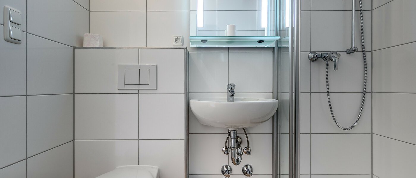 abitazione München Obersendling 03 bagno 7983